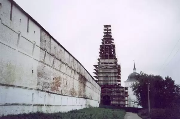 Каличья, Плотничья башни Троице-Сергиевой лавры