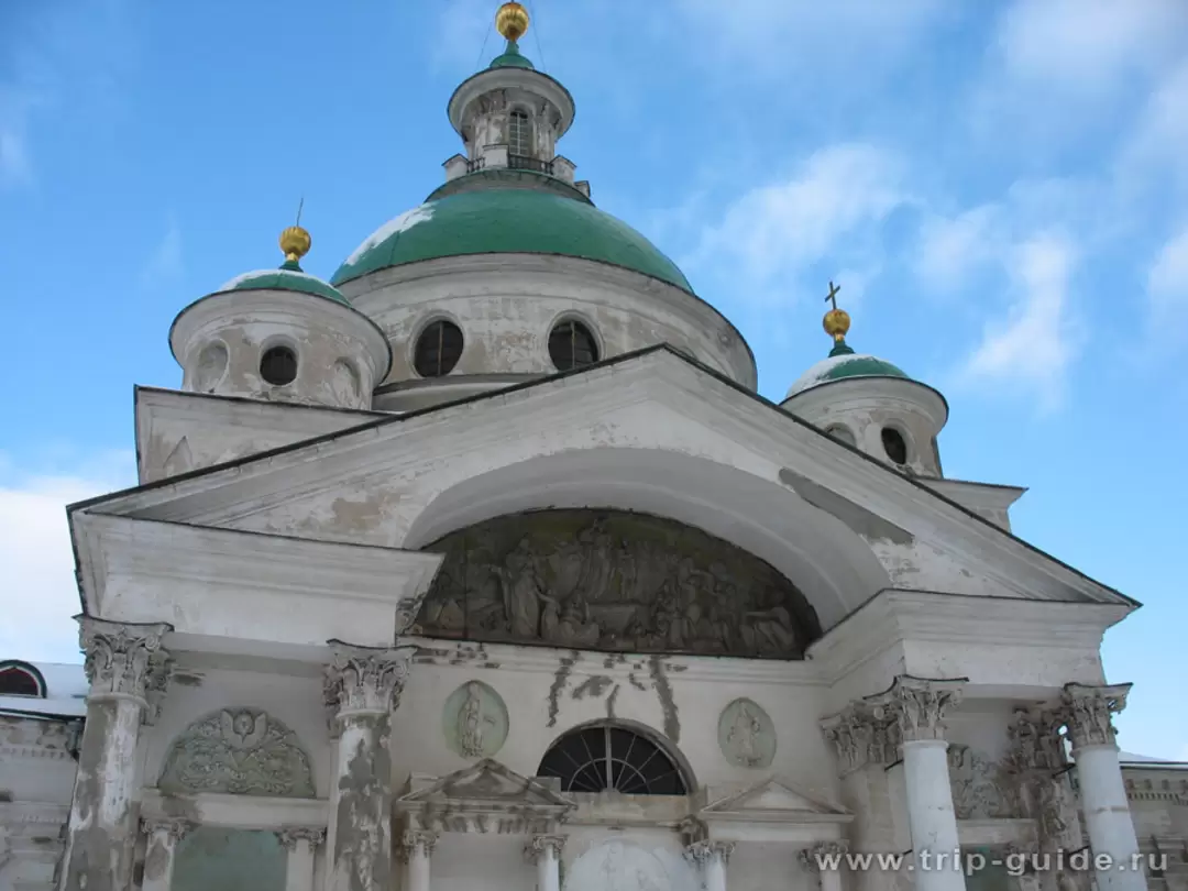Собор Димитрия Ростовского, купола